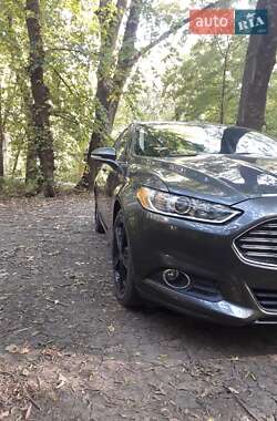 Седан Ford Fusion 2015 в Одессе