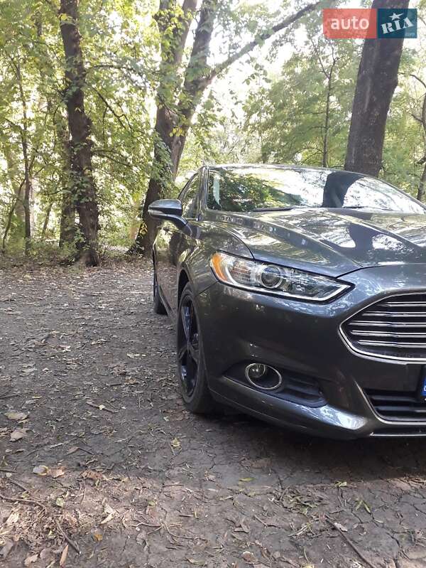Седан Ford Fusion 2015 в Одессе