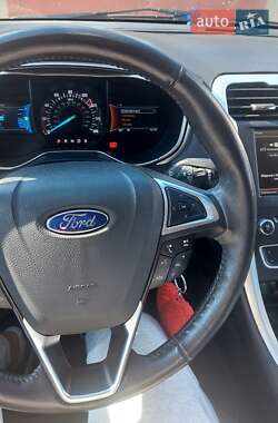 Седан Ford Fusion 2015 в Одессе
