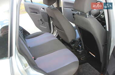 Хэтчбек Ford Fusion 2008 в 