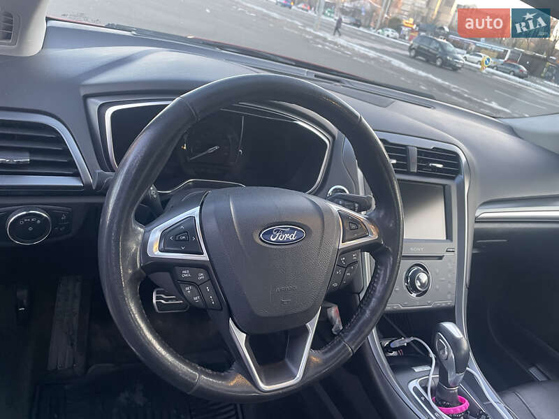 Седан Ford Fusion 2013 в Киеве