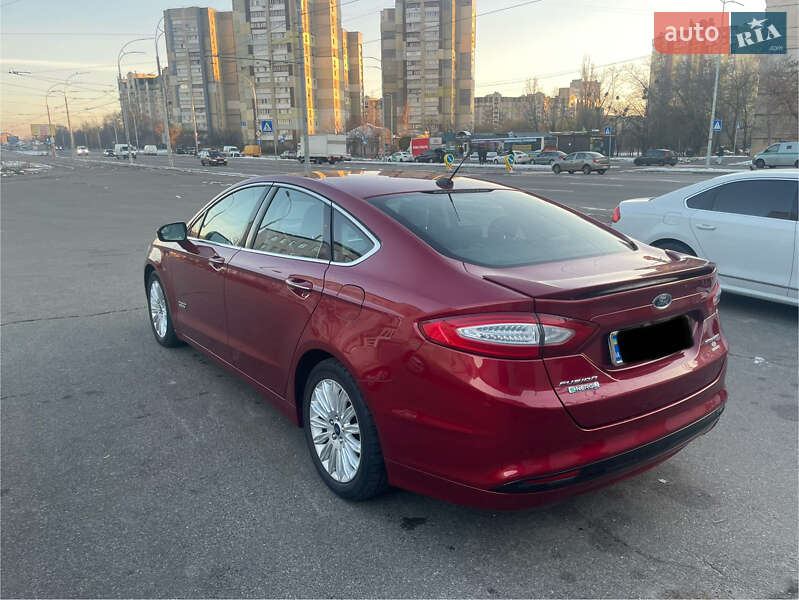 Седан Ford Fusion 2013 в Киеве