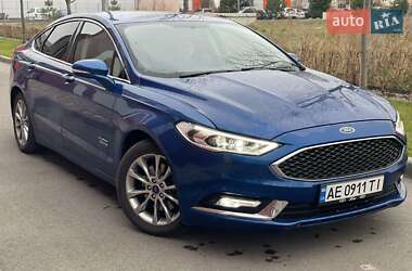 Седан Ford Fusion 2016 в Дніпрі