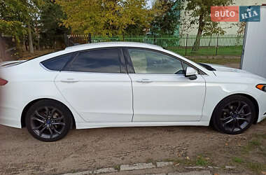 Седан Ford Fusion 2018 в Києві