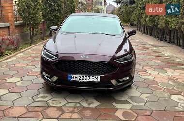 Седан Ford Fusion 2016 в Ізмаїлі