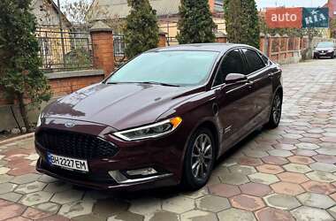 Седан Ford Fusion 2016 в Ізмаїлі