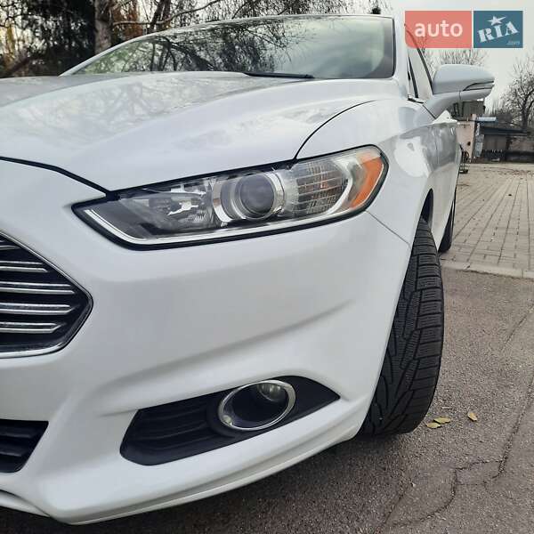 Седан Ford Fusion 2014 в Запорожье