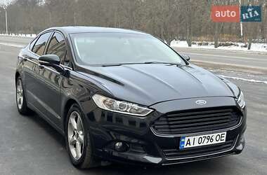 Седан Ford Fusion 2014 в Черкасах