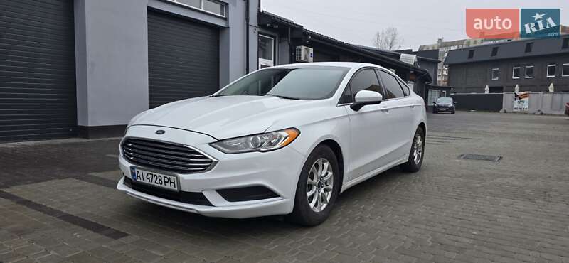 Ford Fusion 2016