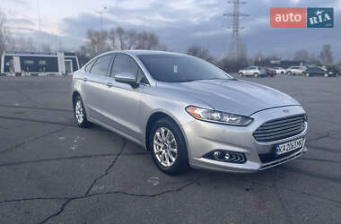 Седан Ford Fusion 2015 в Киеве