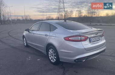 Седан Ford Fusion 2015 в Киеве