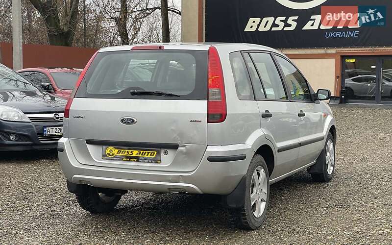 Хэтчбек Ford Fusion 2002 в Коломые