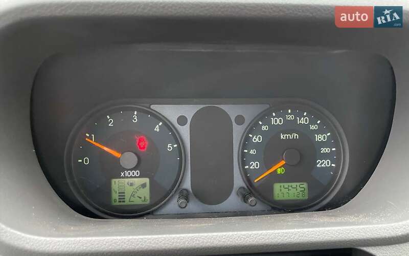 Хэтчбек Ford Fusion 2002 в Коломые