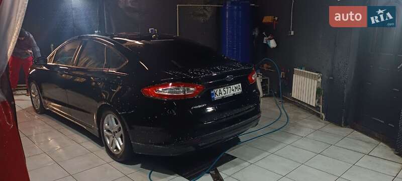 Седан Ford Fusion 2015 в Киеве фото 18 Седан Ford Fusion 2015 в Киеве