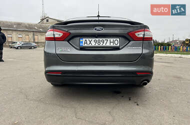 Седан Ford Fusion 2015 в Харкові