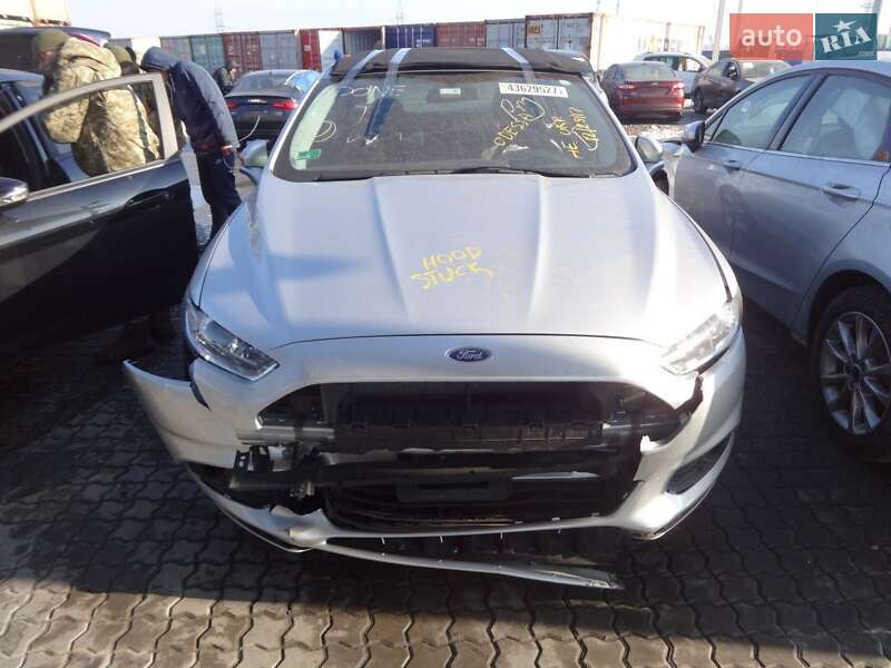 Седан Ford Fusion 2013 в Каменском