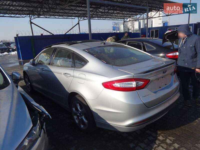 Седан Ford Fusion 2013 в Каменском