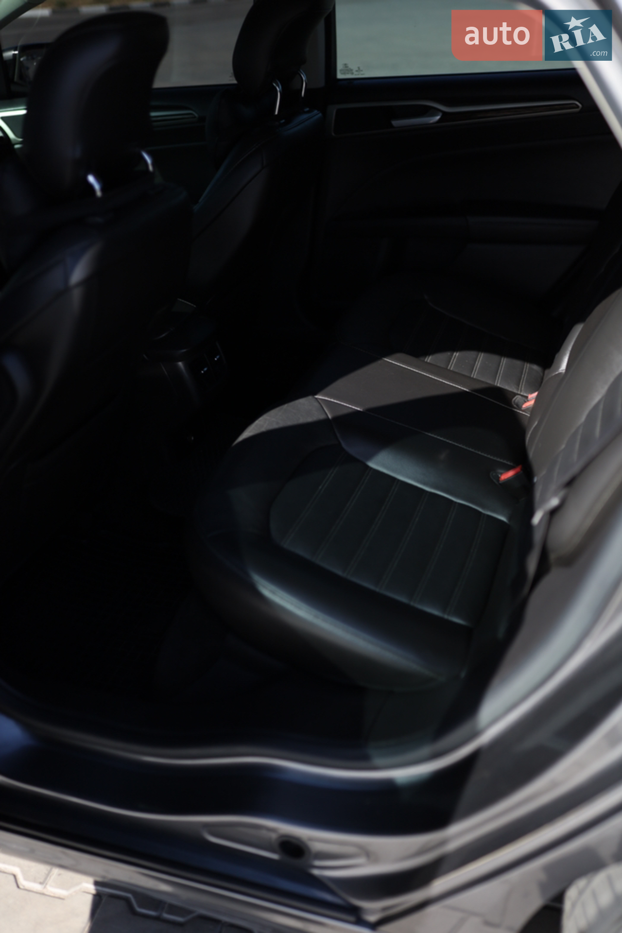 2013 Ford Fusion - мініатюра 10