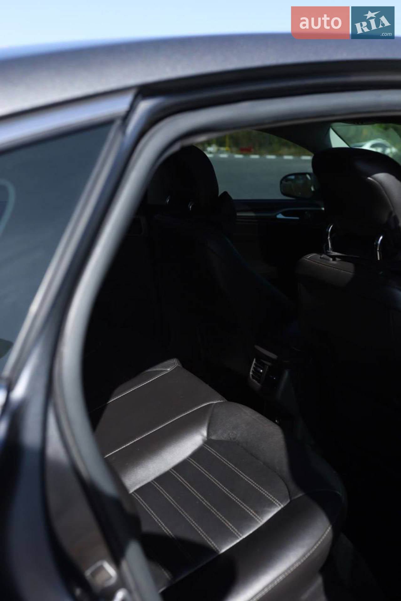 2013 Ford Fusion - мініатюра 29
