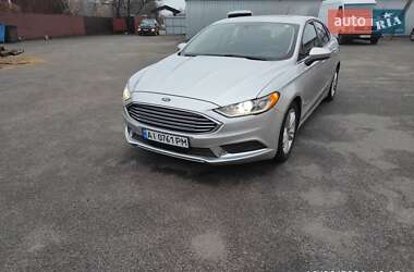 Седан Ford Fusion 2017 в Березані