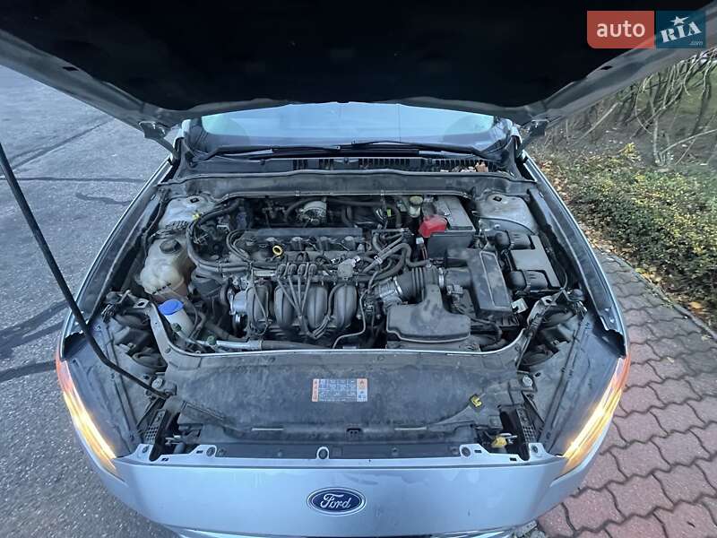 Седан Ford Fusion 2016 в Киеве