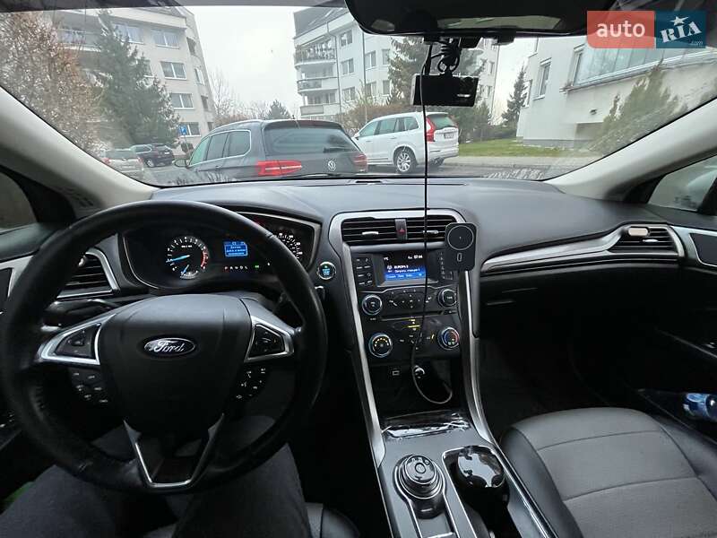 Седан Ford Fusion 2016 в Киеве