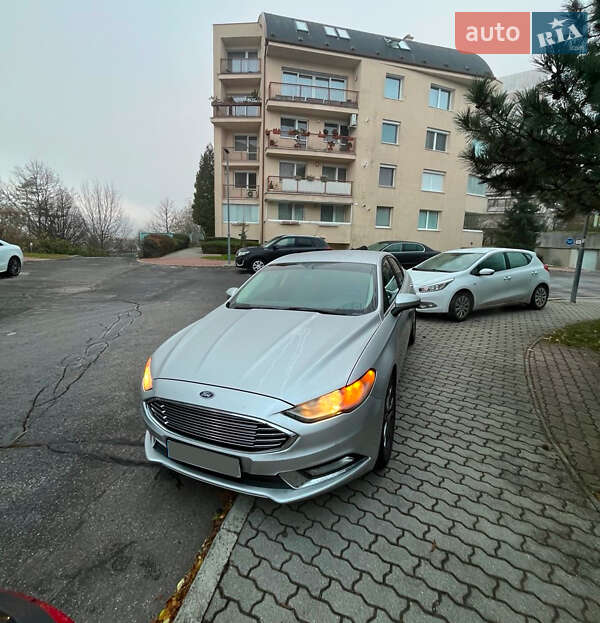 Ford Fusion 2016
