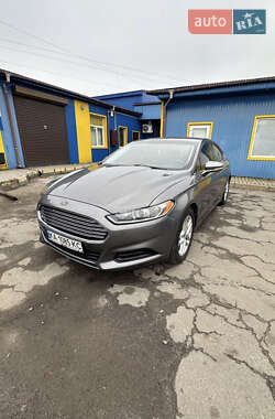 Седан Ford Fusion 2013 в Луцьку