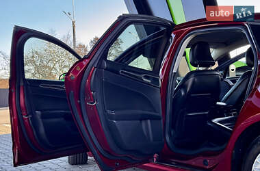 Седан Ford Fusion 2015 в 