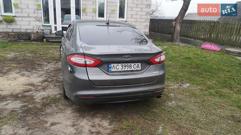 Седан Ford Fusion 2012 в Камне-Каширском