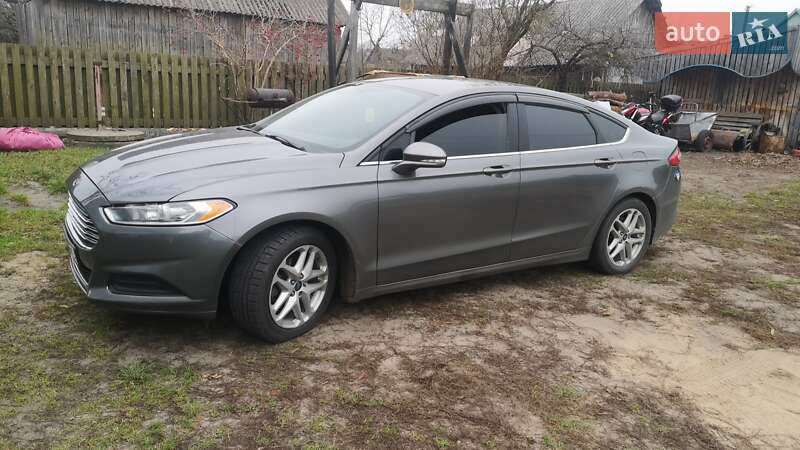Седан Ford Fusion 2012 в Камне-Каширском