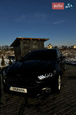 Седан Ford Fusion 2013 в 