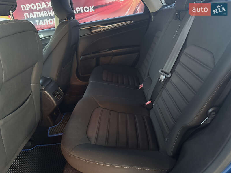 Седан Ford Fusion 2016 в Миколаєві