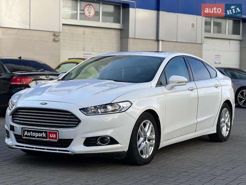 Ford Fusion 2015
