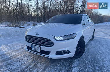 Седан Ford Fusion 2016 в Полтаві