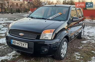 Хэтчбек Ford Fusion 2009 в 