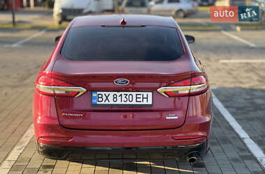 Седан Ford Fusion 2019 в 