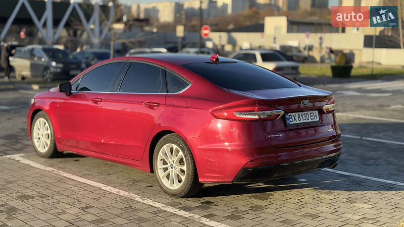 Седан Ford Fusion 2019 в Хмельницком