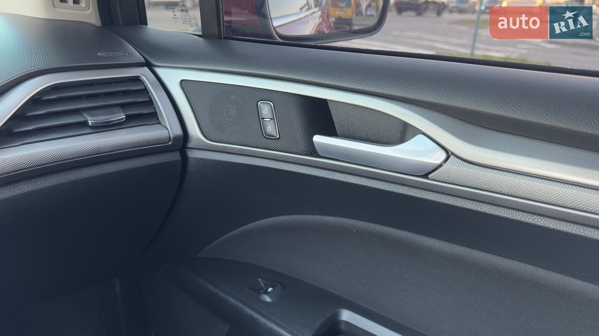 2019 Ford Fusion - мініатюра 34