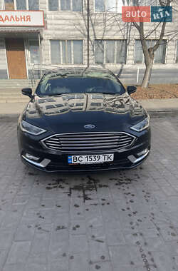 Седан Ford Fusion 2018 в Львове