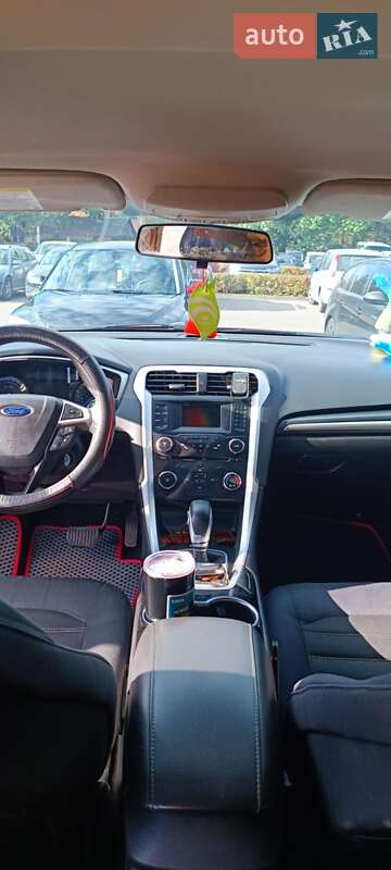 Седан Ford Fusion 2014 в Житомире