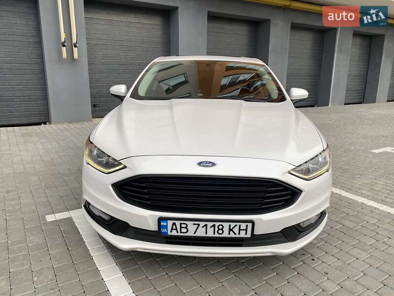 Седан Ford Fusion 2016 в Виннице