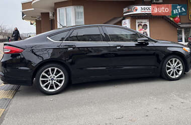 Седан Ford Fusion 2017 в Києві
