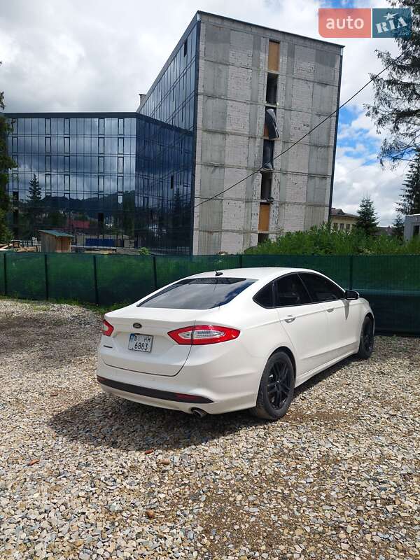 Седан Ford Fusion 2015 в Полтаве