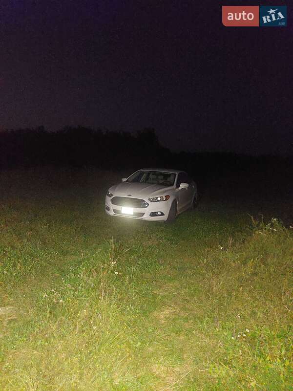 Седан Ford Fusion 2015 в Полтаве