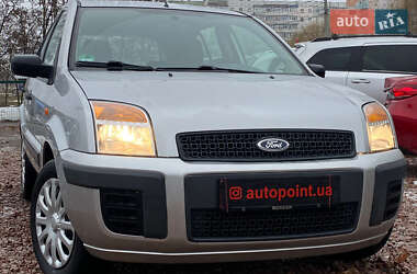 Хетчбек Ford Fusion 2008 в Сумах