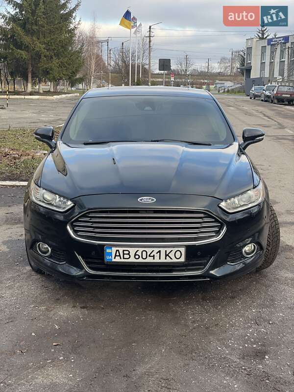 Седан Ford Fusion 2014 в 