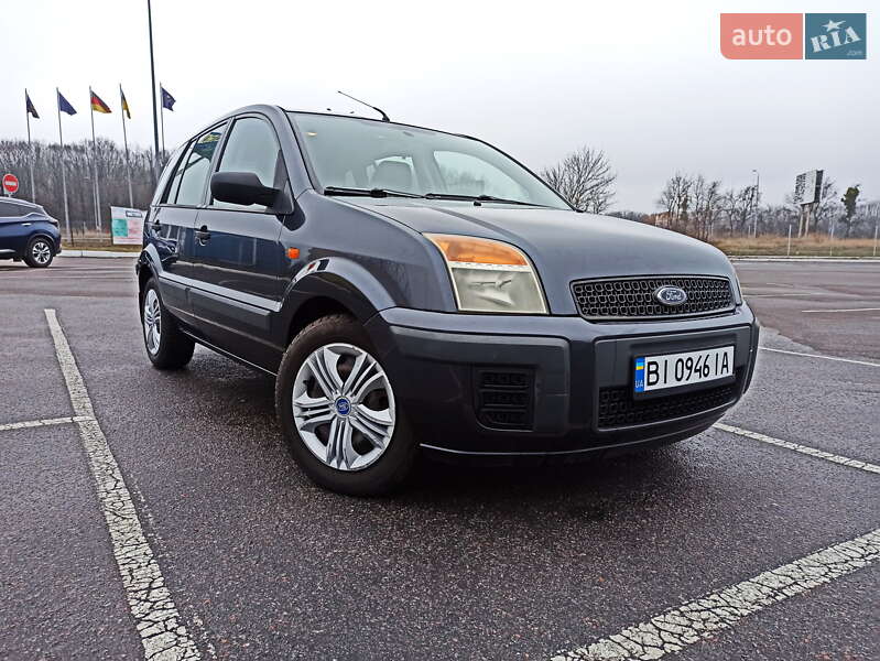 Хэтчбек Ford Fusion 2005 в Полтаве