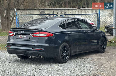 Седан Ford Fusion 2020 в Львове