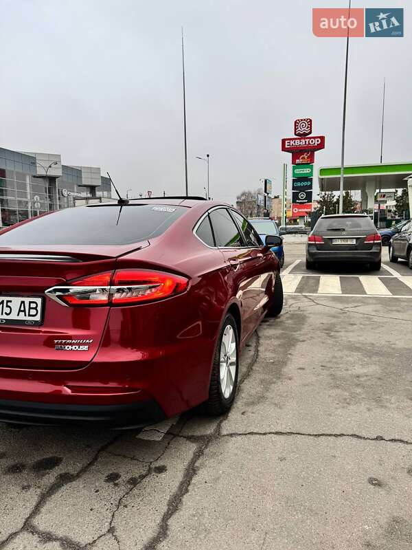 Седан Ford Fusion 2018 в Харькове